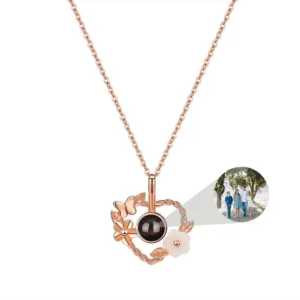 collier porte photo or rose