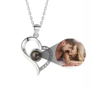 collier personnalise photo projection