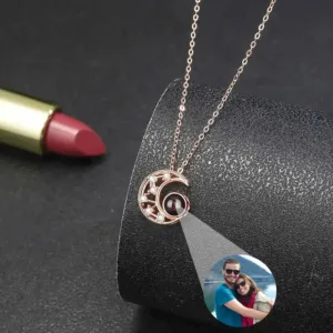collier lune personnalisable or rose collier personnalise