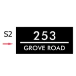 Originelle und beleuchtete Hausnummerplatte - Image