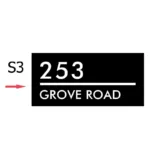 Originelle und beleuchtete Hausnummerplatte - Image