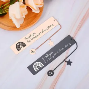 marque page personnalise grave marque page personnalise
