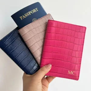 Protege passeport peronnalise couleur